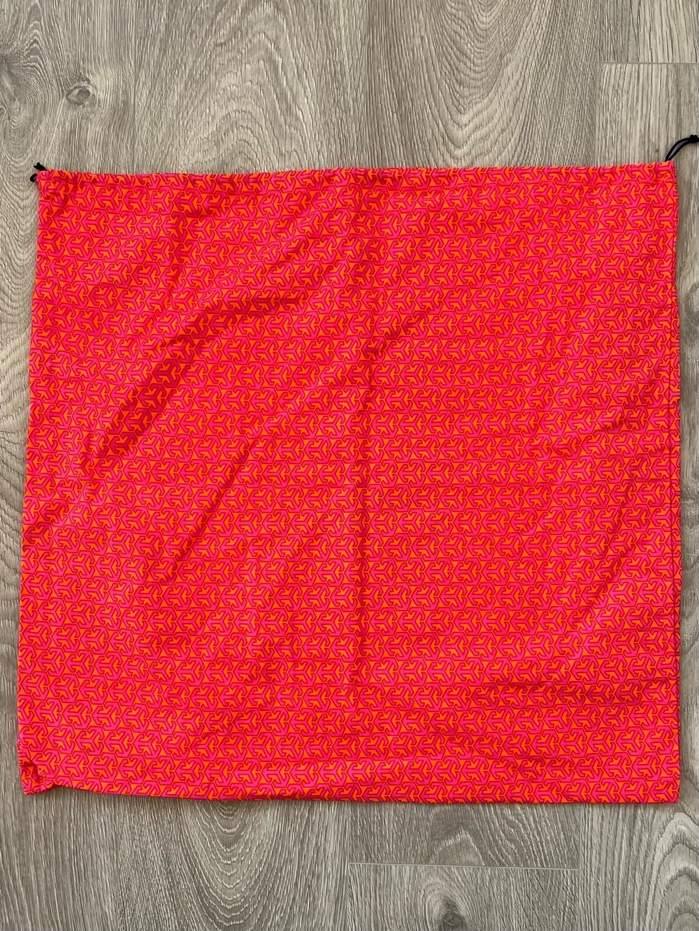 Tory Burch dust bag (C58) - Picture 2 of 2